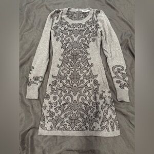 Athleta Duluth Jacquard Gray Long Sleeve Sweater Dress with Black Design